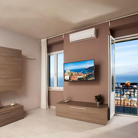 La Casa Al Mare Apartment Порто Санто Стефано Екстериор снимка