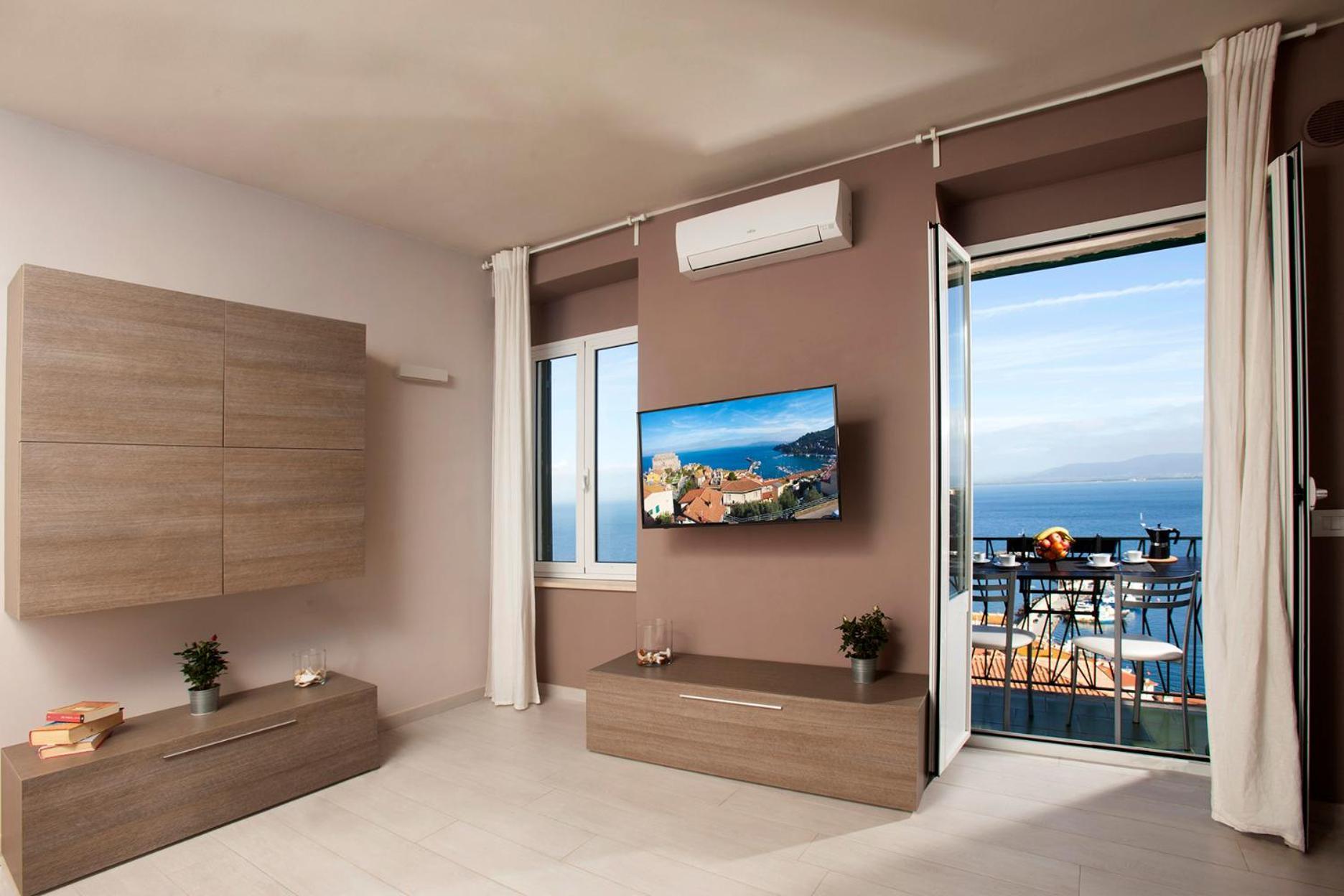 La Casa Al Mare Apartment Порто Санто Стефано Екстериор снимка